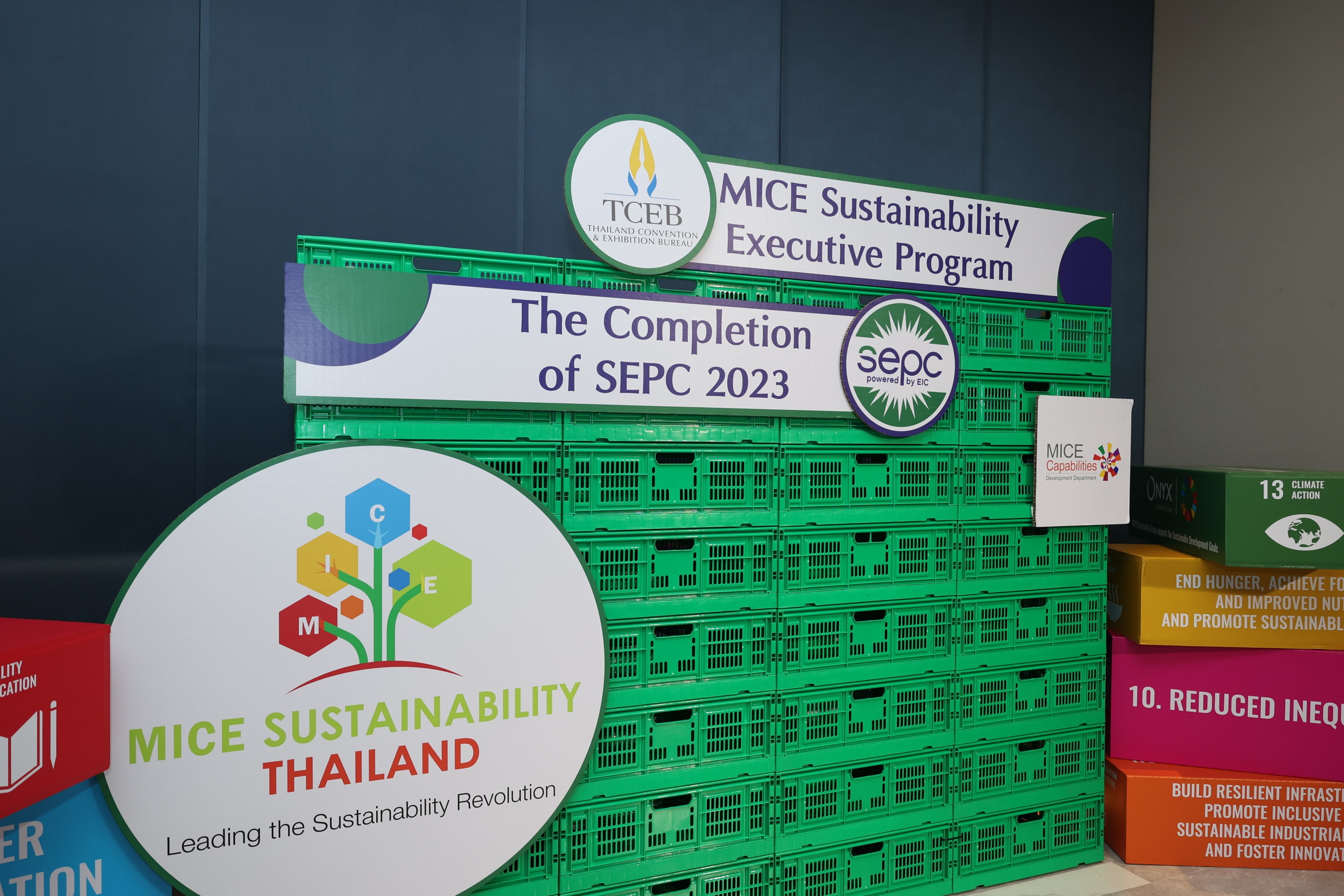 TCEB-141-min.jpg
