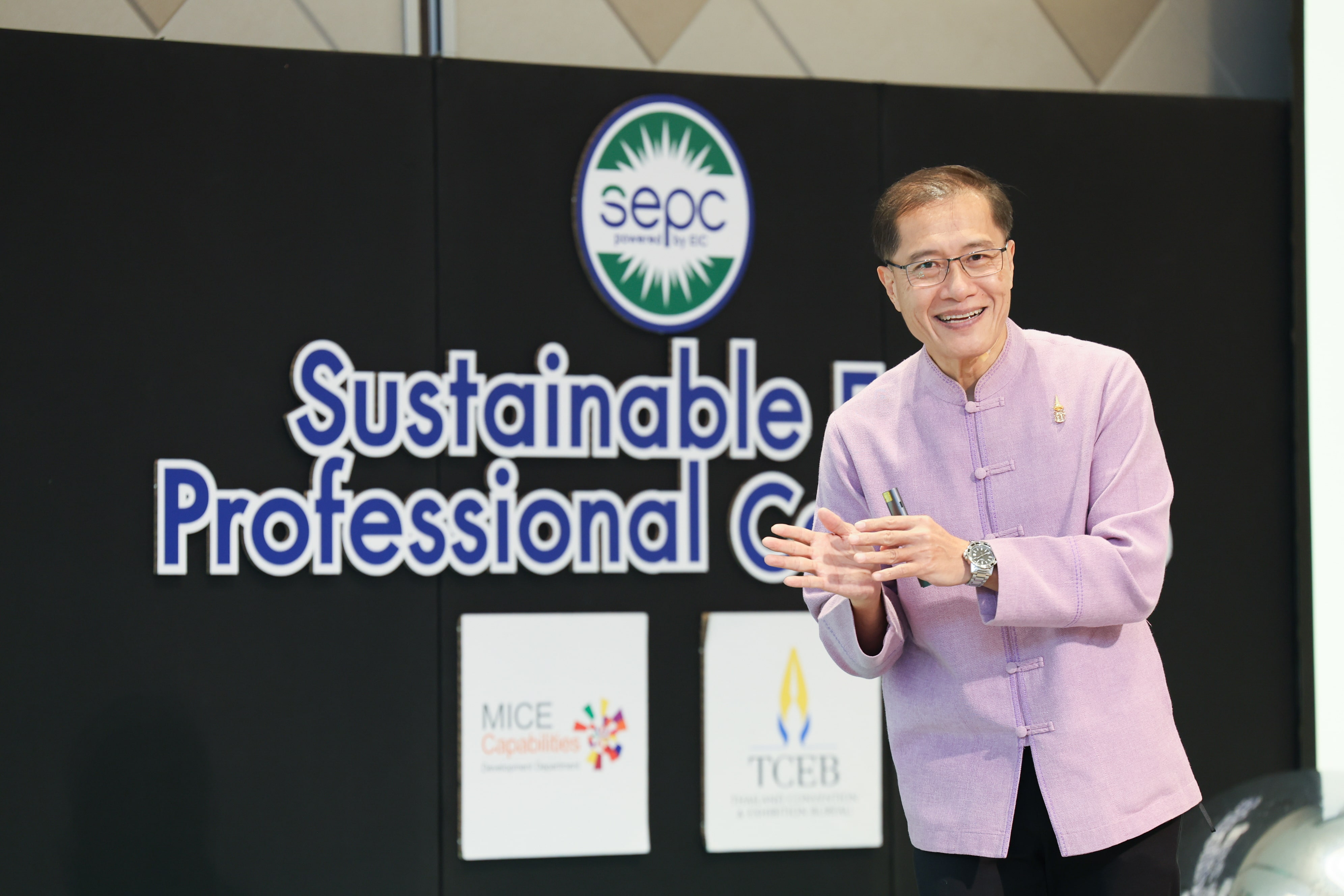 SEPC-0817-min.JPG